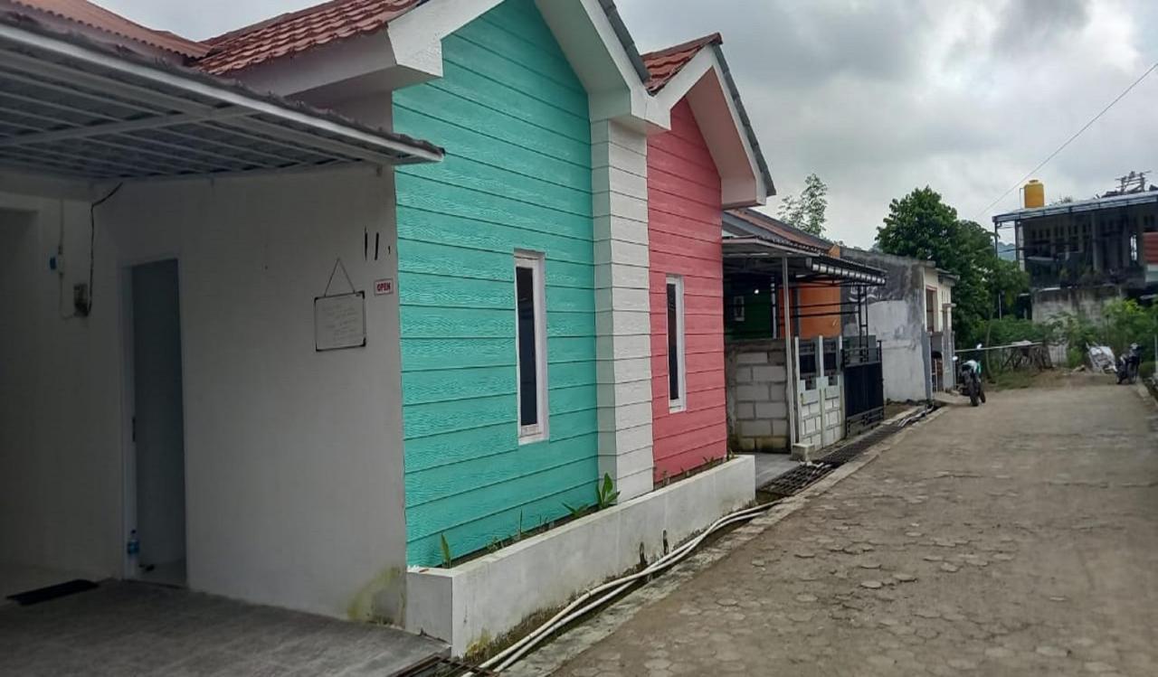 Oyo 90974 Homestay Golo Koe Sejahtera Labuan Bajo Exterior foto