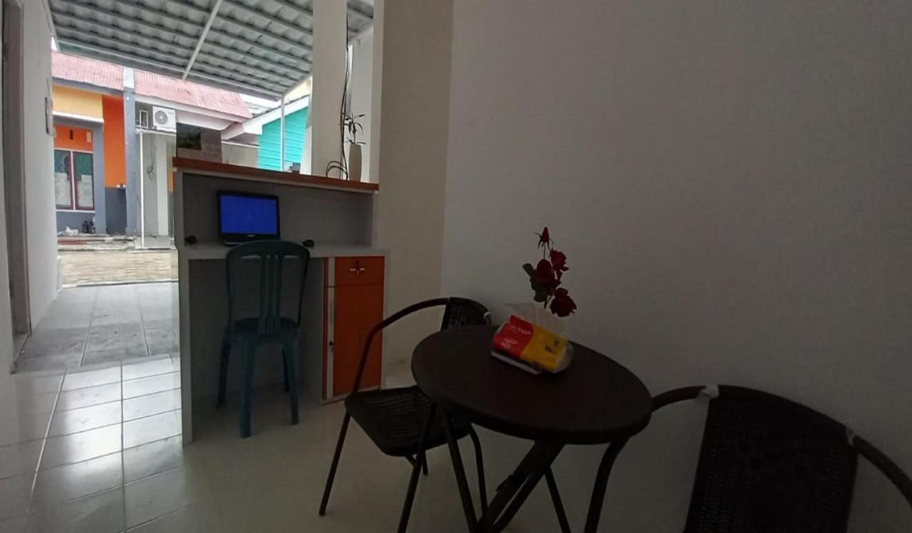Oyo 90974 Homestay Golo Koe Sejahtera Labuan Bajo Exterior foto